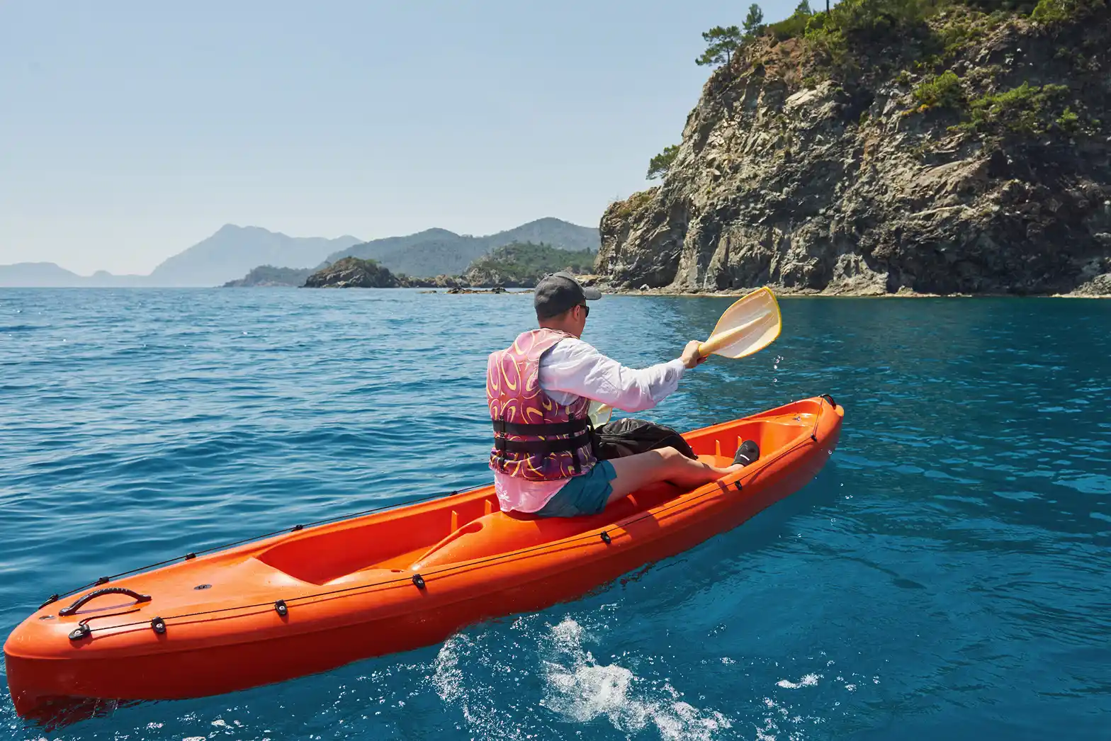 purple island qatar kayaking